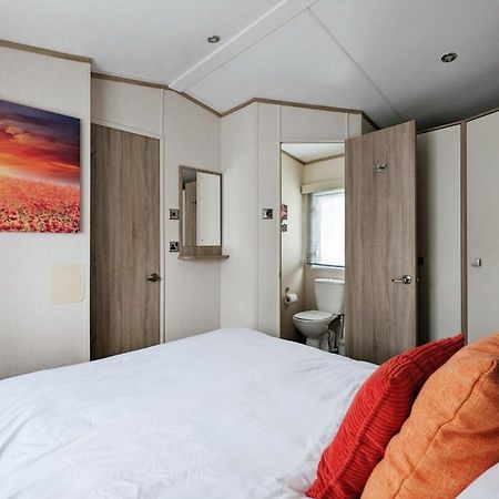 Caravan In The Cotswolds Vila Cirencester Exterior foto