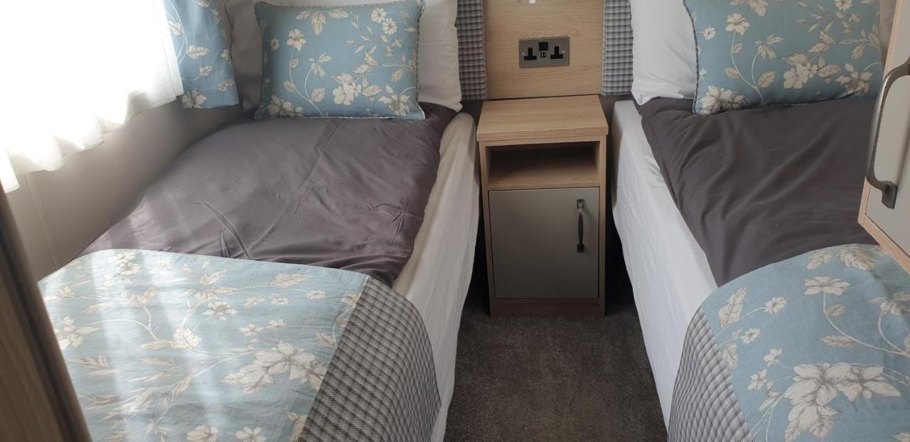 Caravan In The Cotswolds Vila Cirencester Exterior foto