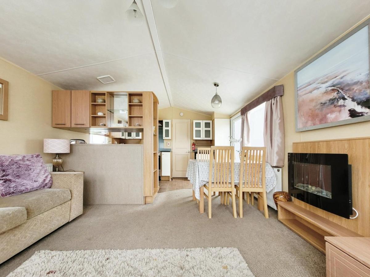 Caravan In The Cotswolds Vila Cirencester Exterior foto