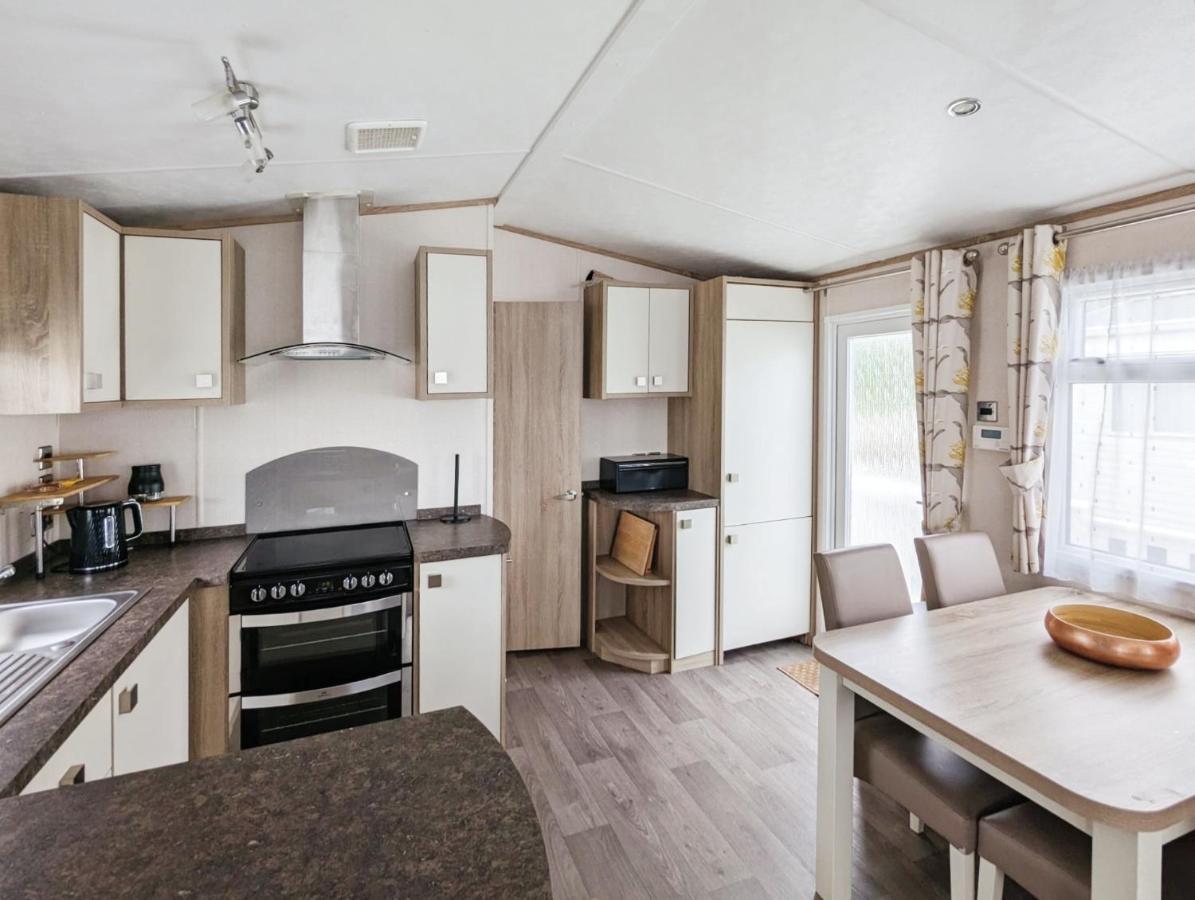 Caravan In The Cotswolds Vila Cirencester Exterior foto